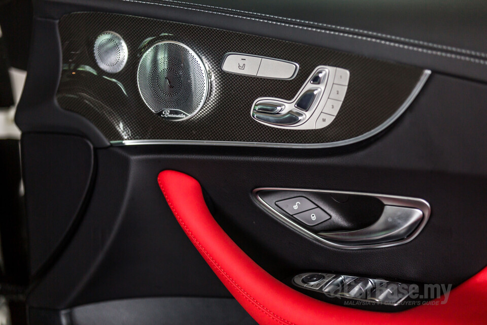 Kia Stinger CK (2018) Interior