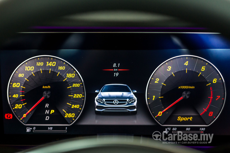 Mercedes-Benz E-Class Coupe C238 (2017) Interior