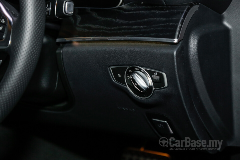 Mercedes-Benz SLC R172 Facelift (2016) Interior