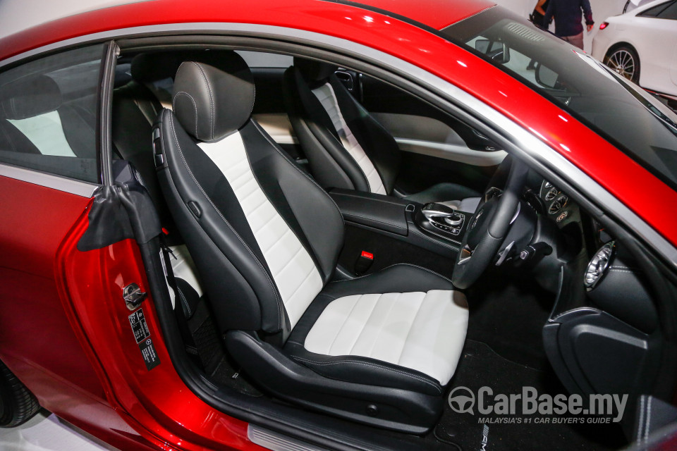 Mercedes-Benz E-Class Coupe C238 (2017) Interior