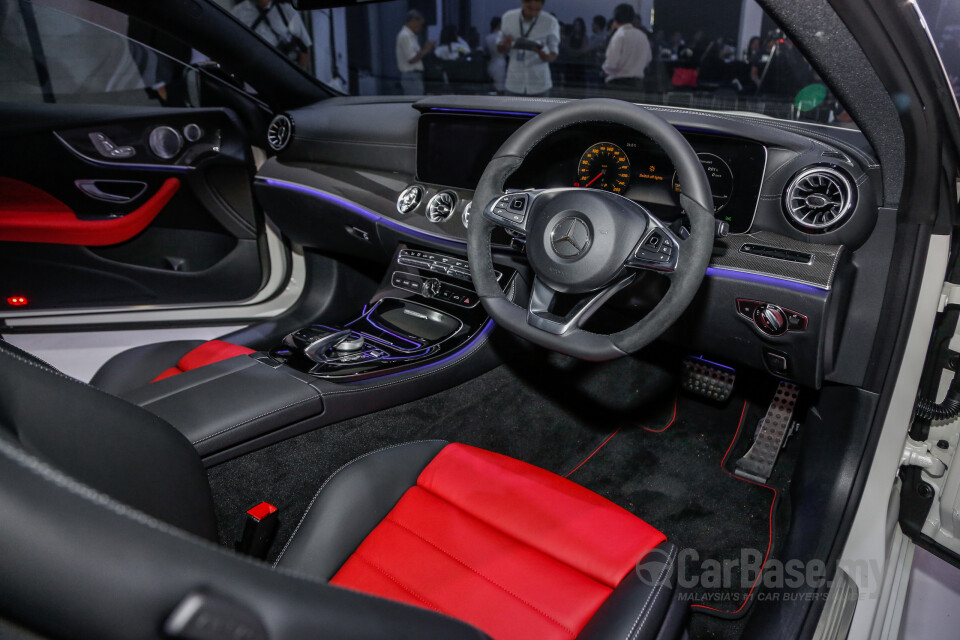 Mazda MX-5 ND (2015) Interior