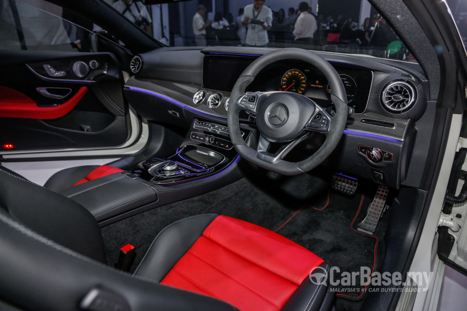 Mercedes-Benz E-Class Coupe C238 (2017) Interior