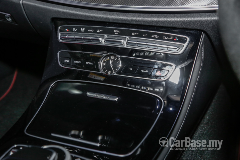 Mercedes-Benz E-Class Coupe C238 (2017) Interior
