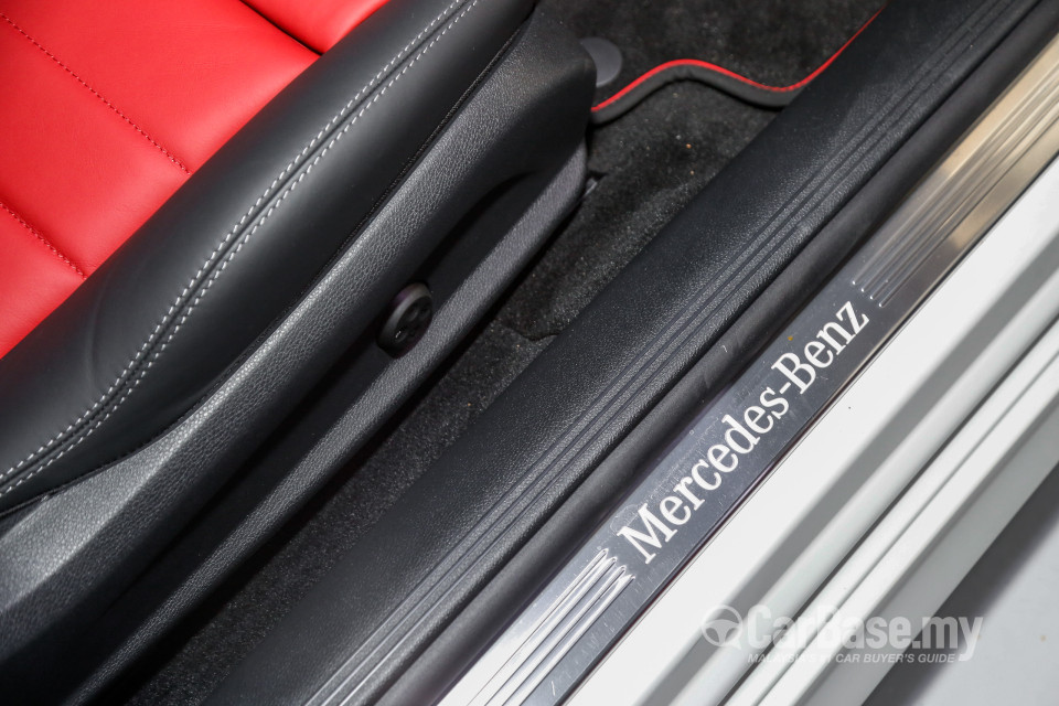 Mercedes-Benz E-Class Coupe C238 (2017) Interior