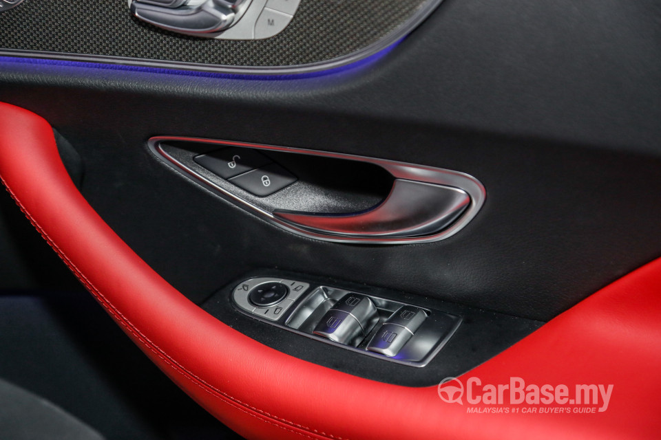 Mercedes-Benz E-Class Coupe C238 (2017) Interior