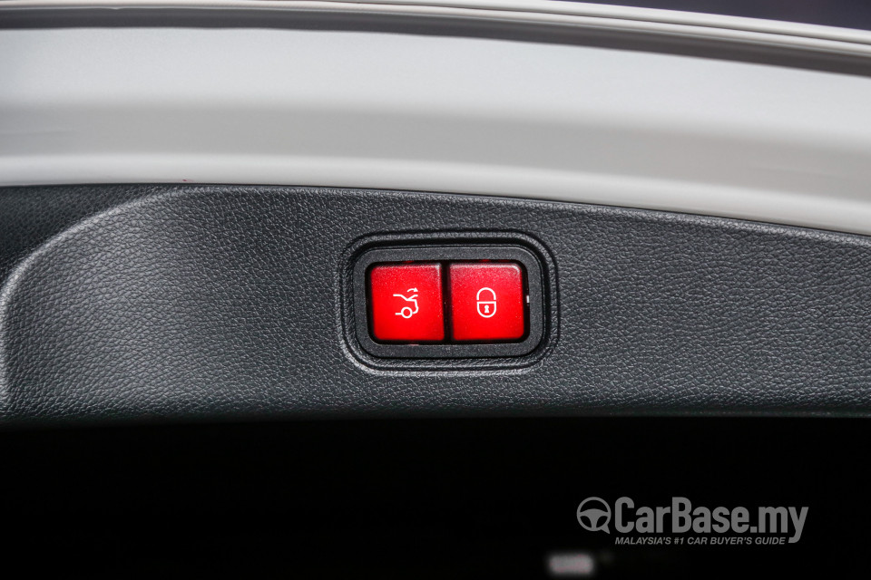 Mercedes-Benz E-Class Coupe C238 (2017) Interior