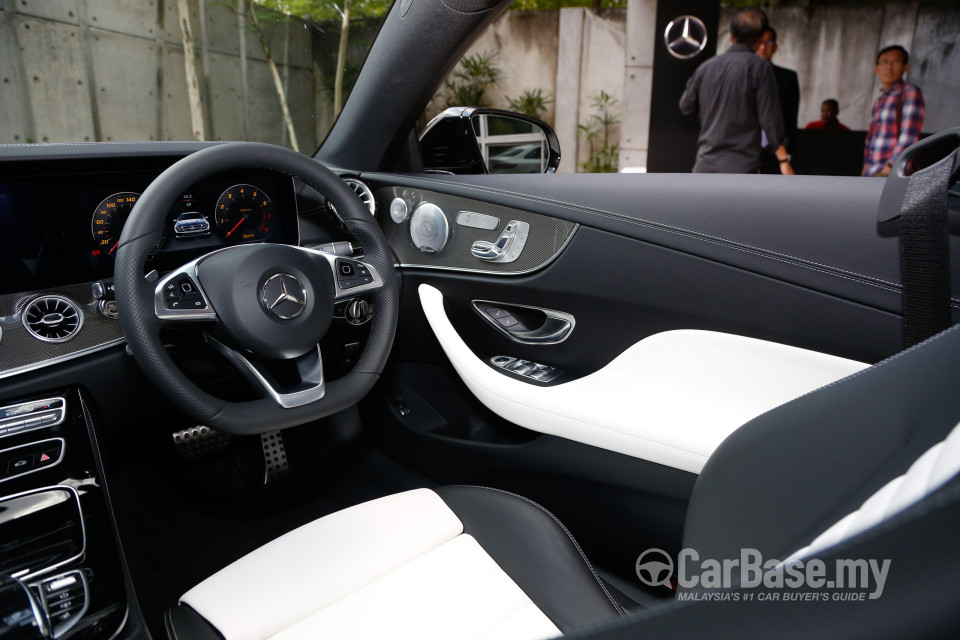 Mercedes-Benz E-Class Coupe C238 (2017) Interior