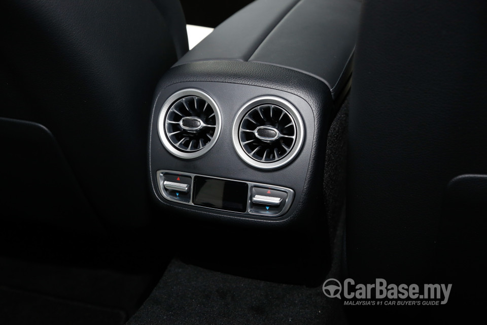 Mercedes-Benz E-Class Coupe C238 (2017) Interior