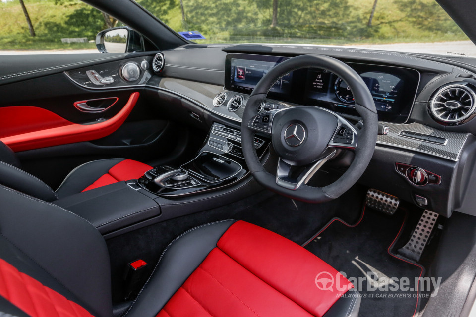 Mercedes-Benz E-Class Coupe C238 (2017) Interior
