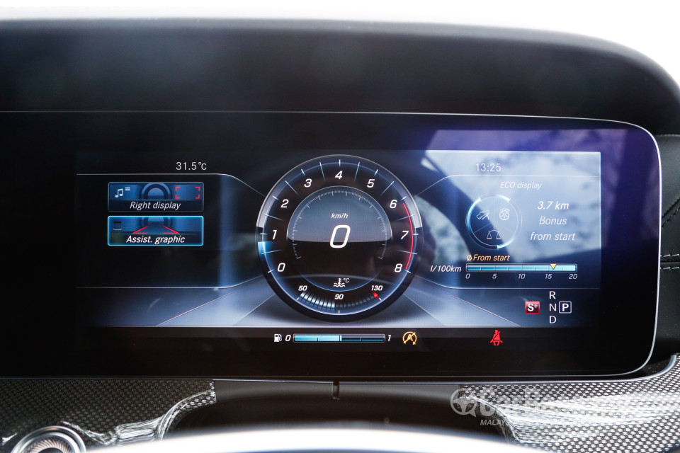 Mercedes-Benz E-Class Coupe C238 (2017) Interior