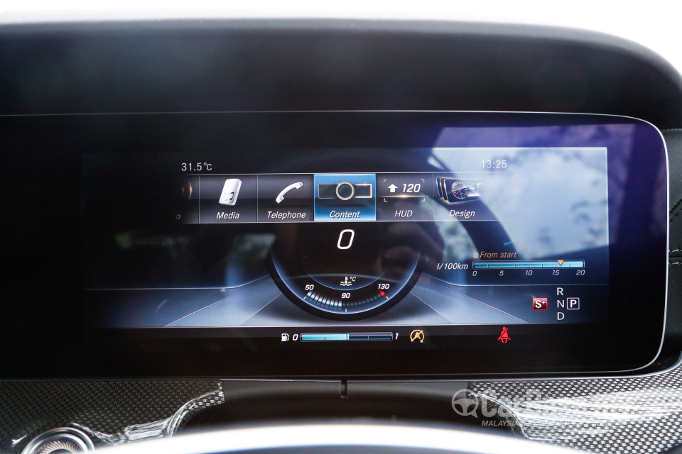 Mercedes-Benz E-Class Coupe C238 (2017) Interior