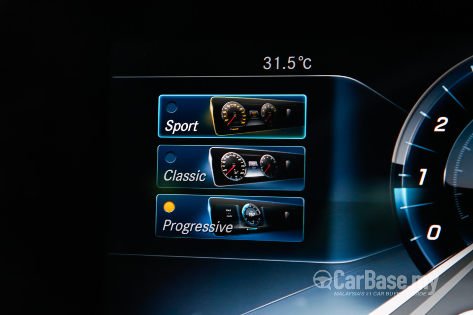 Mercedes-Benz E-Class Coupe C238 (2017) Interior