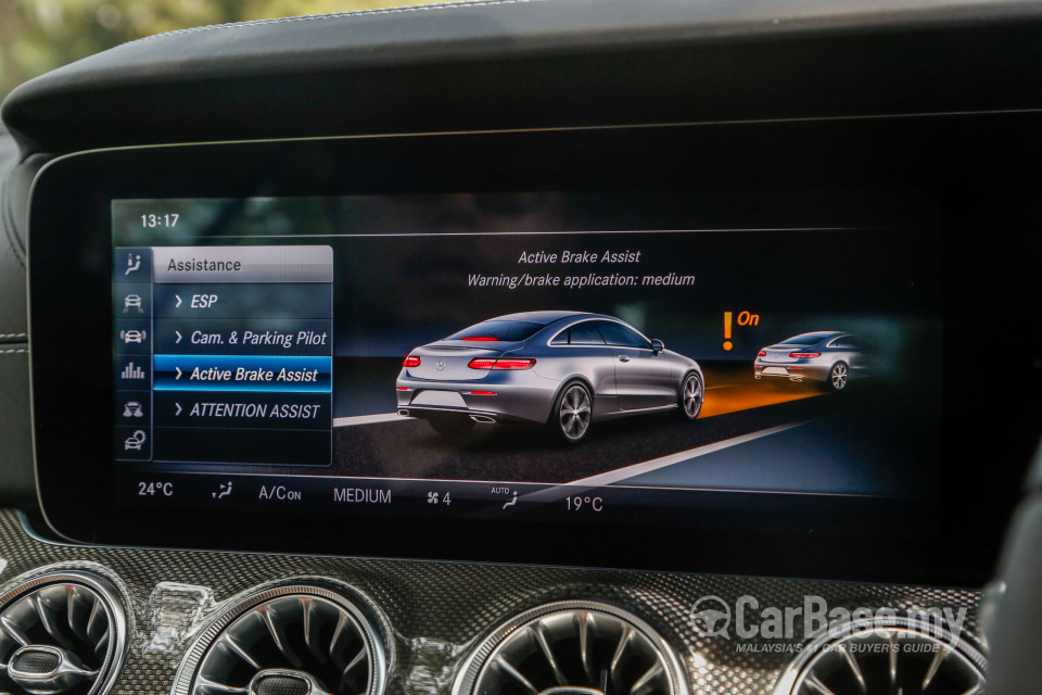 Mercedes-Benz E-Class Coupe C238 (2017) Interior