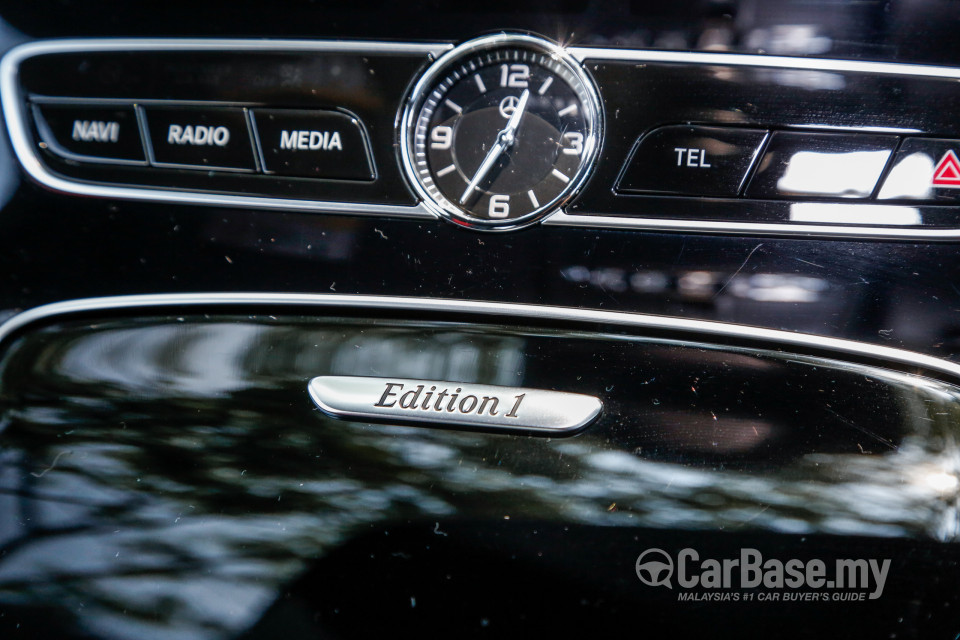Mercedes-Benz E-Class Coupe C238 (2017) Interior