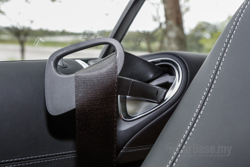 Mazda MX-5 ND (2015) Interior