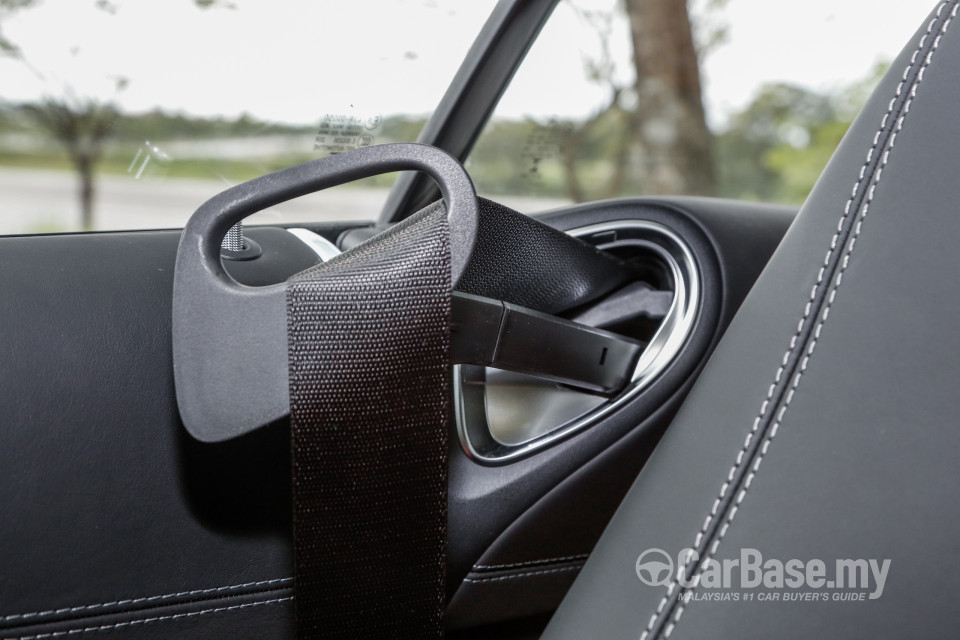 Mercedes-Benz E-Class Coupe C238 (2017) Interior