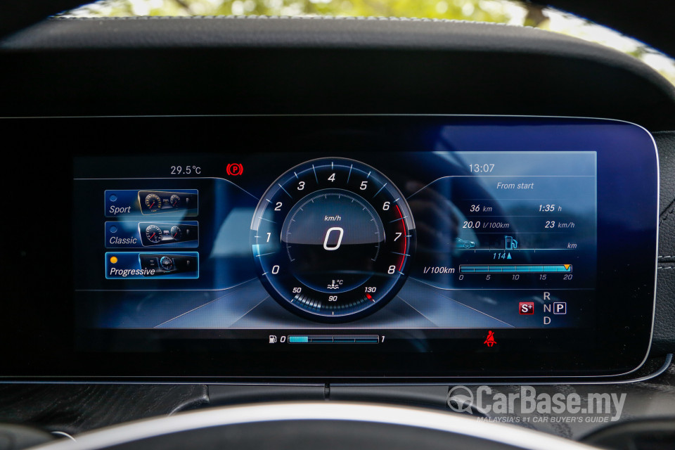 Mercedes-Benz E-Class Coupe C238 (2017) Interior