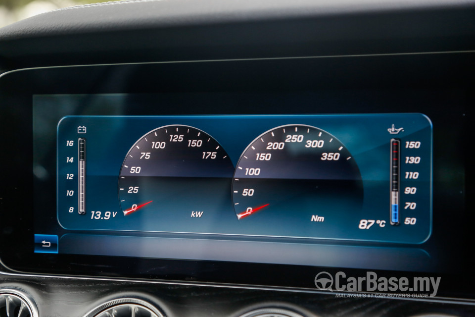 Mercedes-Benz E-Class Coupe C238 (2017) Interior