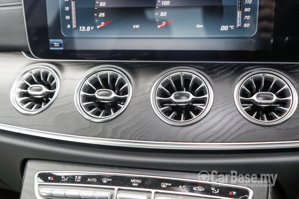 Mercedes-Benz E-Class Coupe C238 (2017) Interior