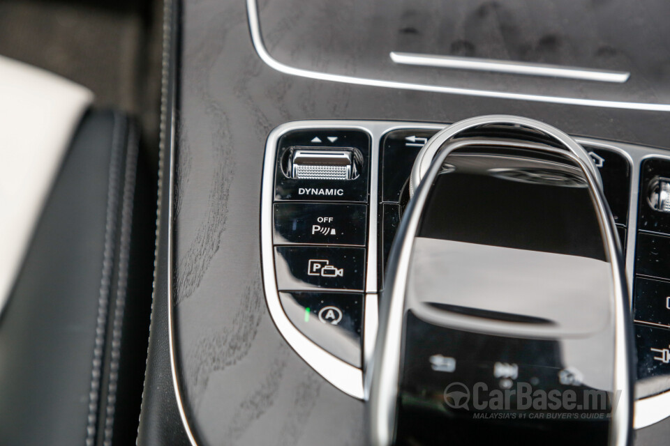 Mercedes-Benz SLC R172 Facelift (2016) Interior