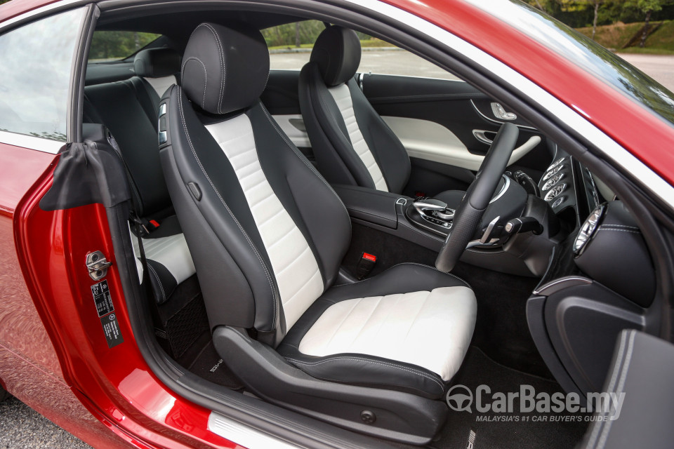 Mercedes-Benz E-Class Coupe C238 (2017) Interior