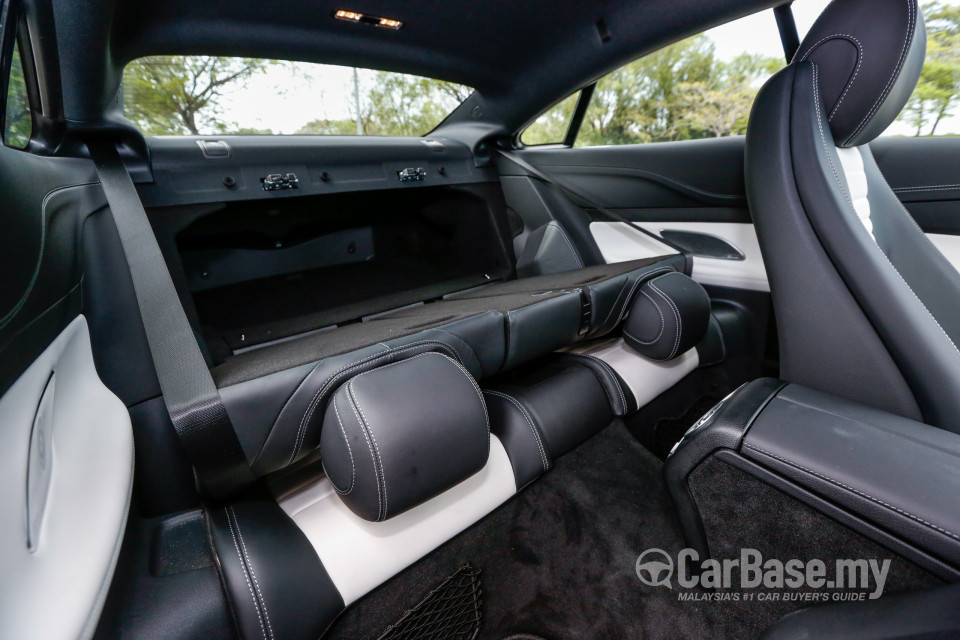 Mercedes-Benz E-Class Coupe C238 (2017) Interior