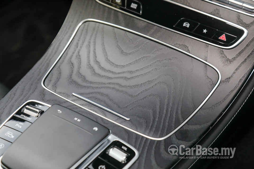 Mercedes-Benz E-Class Coupe C238 Facelift (2021) Interior
