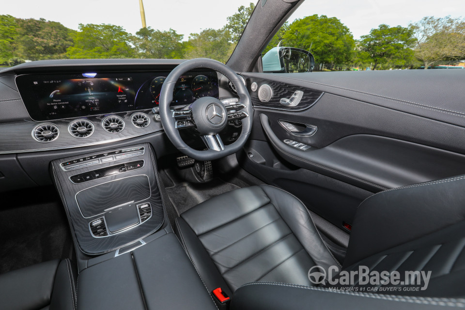 Mercedes-Benz E-Class Coupe C238 Facelift (2021) Interior