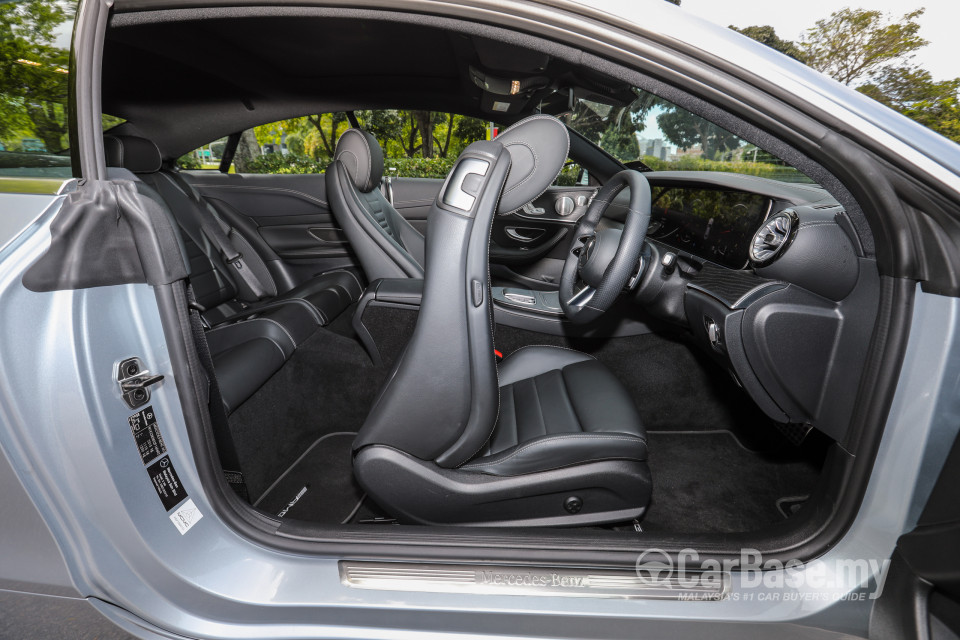 Mercedes-Benz E-Class Coupe C238 Facelift (2021) Interior