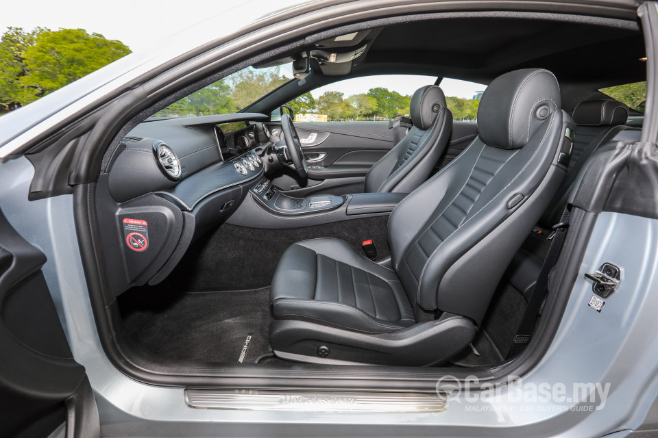 Mercedes-Benz E-Class Coupe C238 Facelift (2021) Interior
