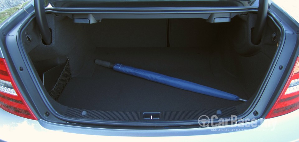 Mercedes-Benz C-Class Coupe C204 Facelift (2012) Interior