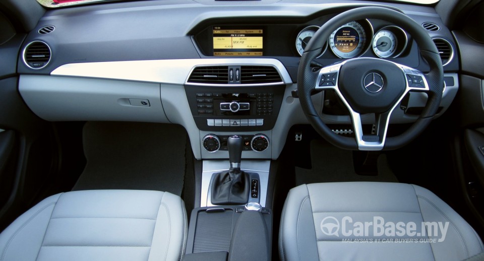 Mercedes-Benz C-Class Coupe C204 Facelift (2012) Interior