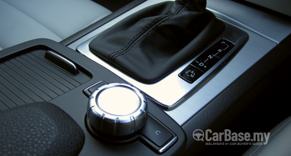 Mercedes-Benz C-Class Coupe C204 Facelift (2012) Interior
