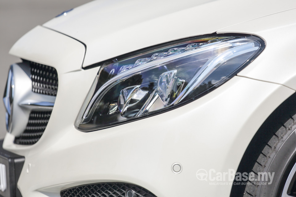 Mercedes-Benz C-Class Coupe C205 (2016) Exterior