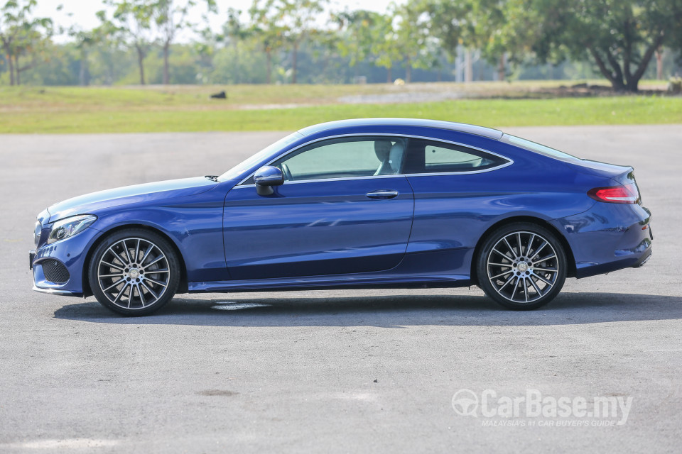 Mercedes-Benz C-Class Coupe C205 (2016) Exterior