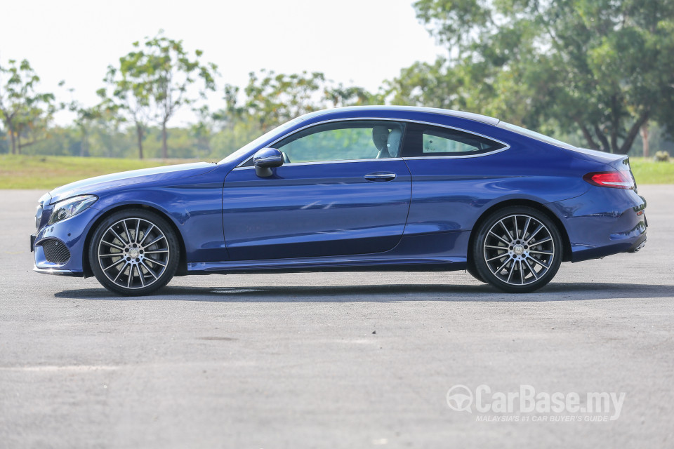 Mercedes-Benz C-Class Coupe C205 (2016) Exterior
