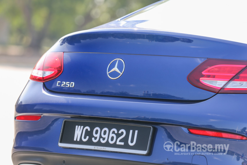 Mercedes-Benz C-Class Coupe C205 (2016) Exterior