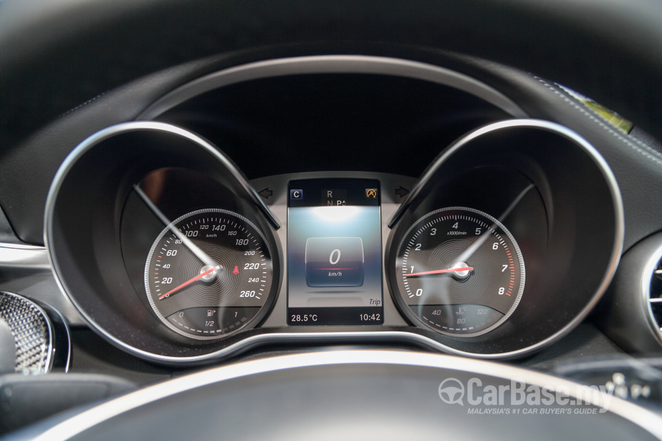 Mercedes-Benz C-Class Coupe C205 (2016) Interior