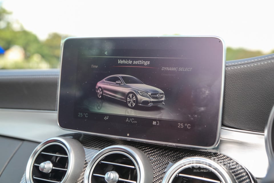 Mercedes-Benz C-Class Coupe C205 (2016) Interior