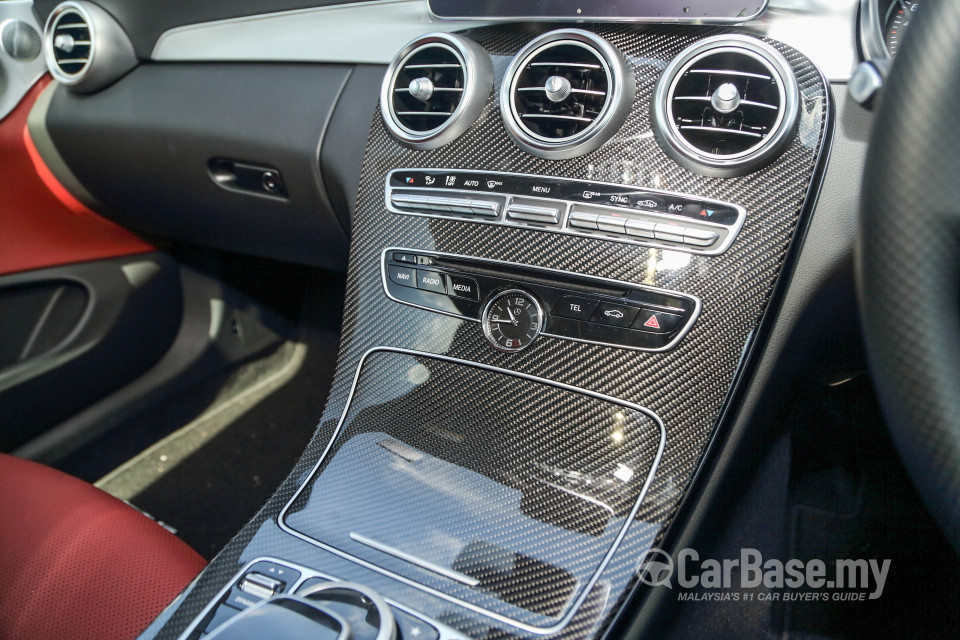 Mercedes-Benz C-Class Coupe C205 (2016) Interior