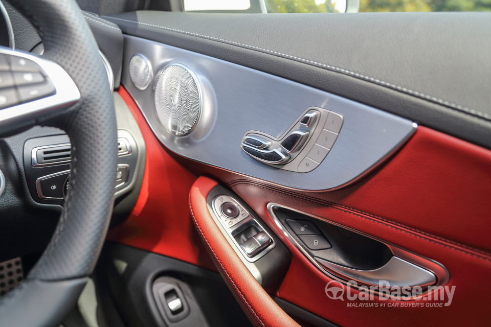 Mercedes-Benz C-Class Coupe C205 (2016) Interior