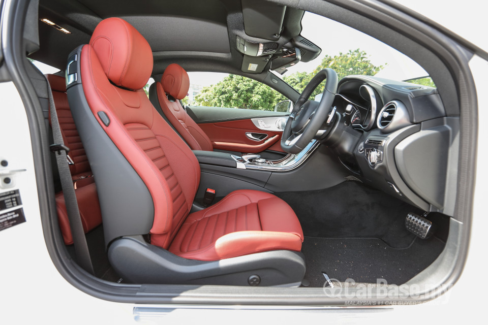Mercedes-Benz C-Class Coupe C205 (2016) Interior