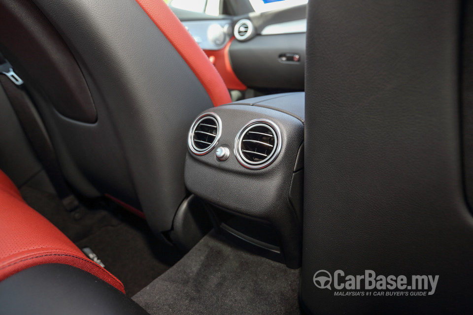 Mercedes-Benz C-Class Coupe C205 (2016) Interior