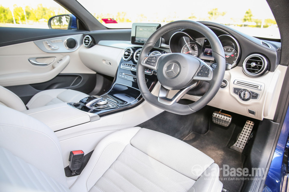Mercedes-Benz C-Class Coupe C205 (2016) Interior