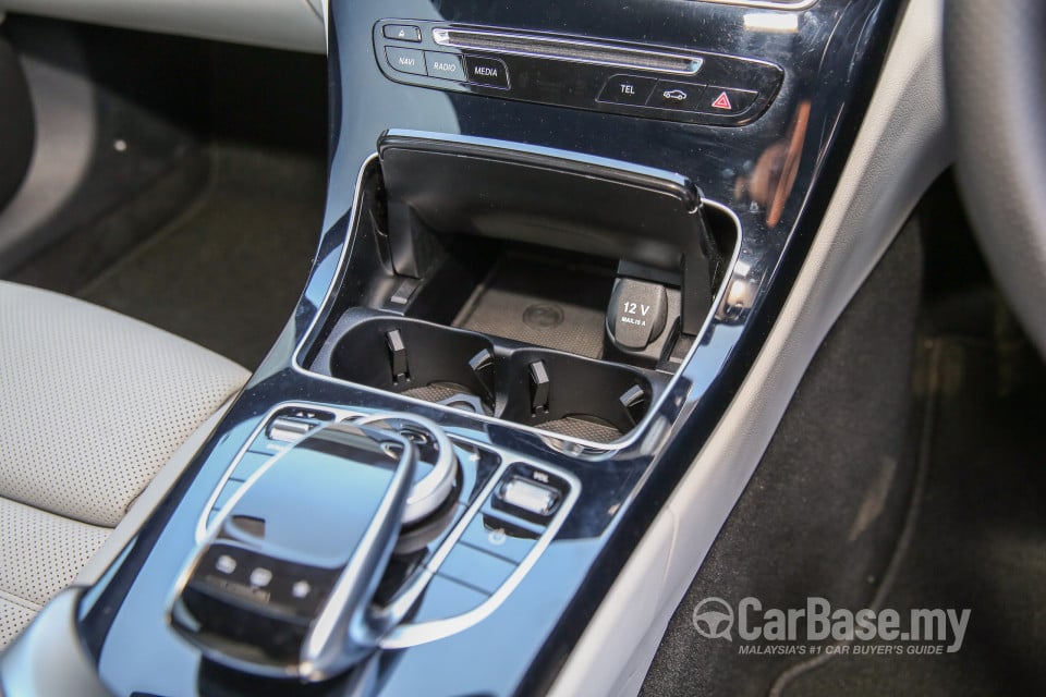Mercedes-Benz C-Class Coupe C205 (2016) Interior