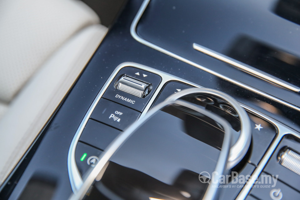 Mercedes-Benz C-Class Coupe C205 (2016) Interior