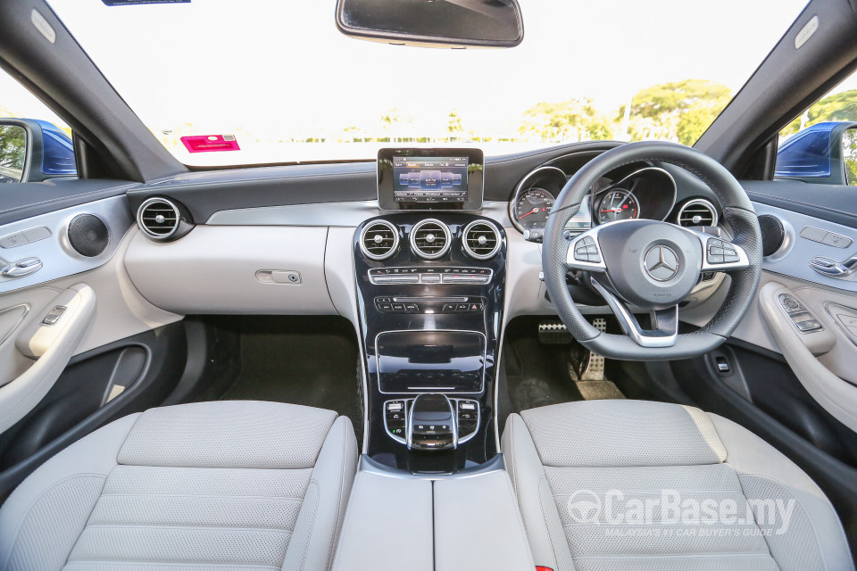 Mercedes-Benz C-Class Coupe C205 (2016) Interior
