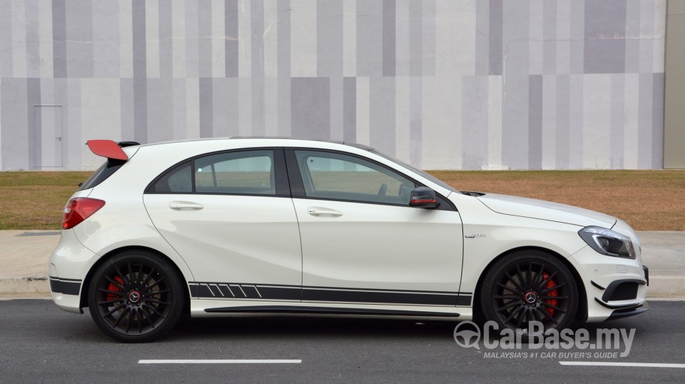 Mercedes-Benz AMG A-Class W176 (2014) Exterior