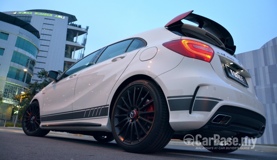 Mercedes-Benz AMG A-Class W176 (2014) Exterior