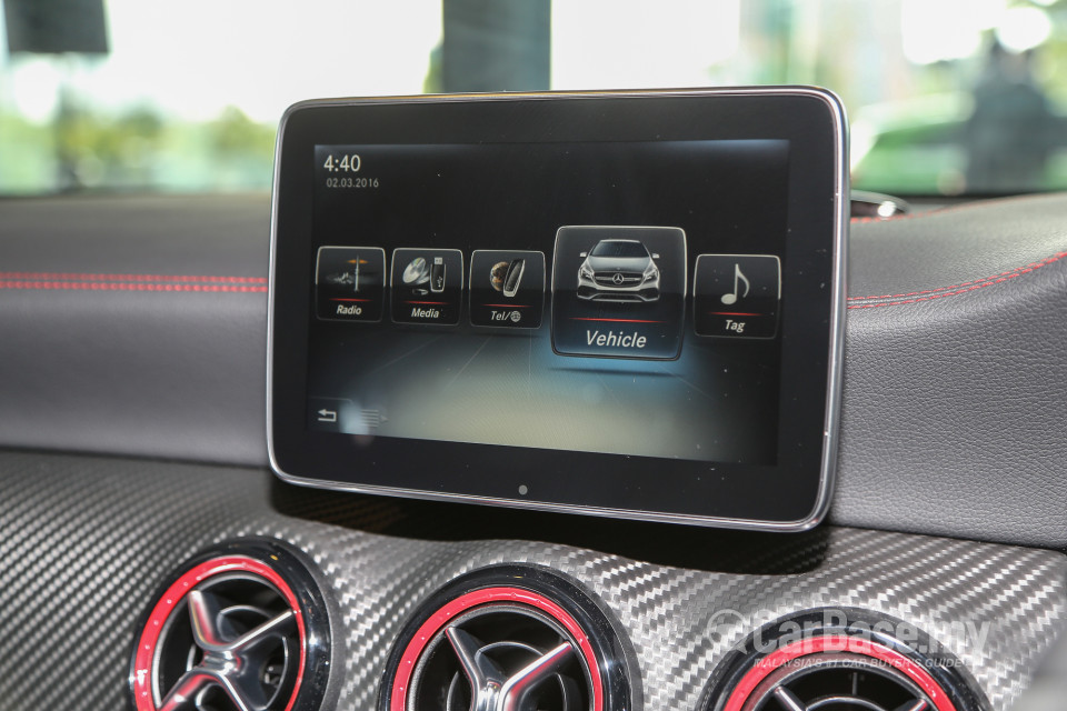 Mercedes-Benz AMG A-Class W176 Facelift (2016) Interior